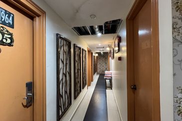 4 Storey Corner Hotel For Rent Equine Puchong Near Kuala Lumpur