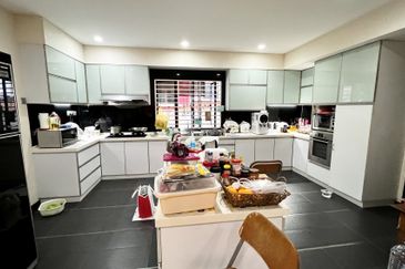 2 Storey Bungalow For Sale Lestari Perdana Equine Park Puchong South