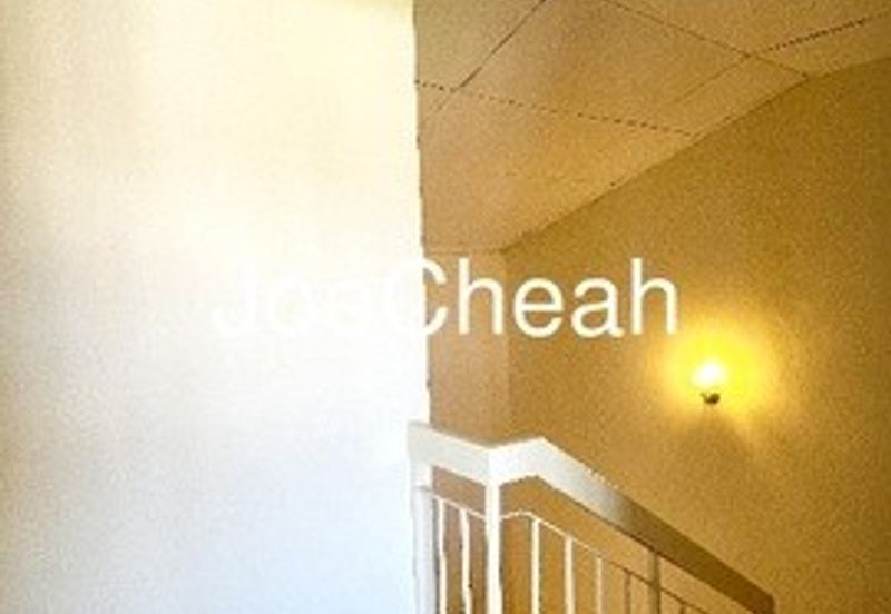 Jalan Aman Putra 1/5