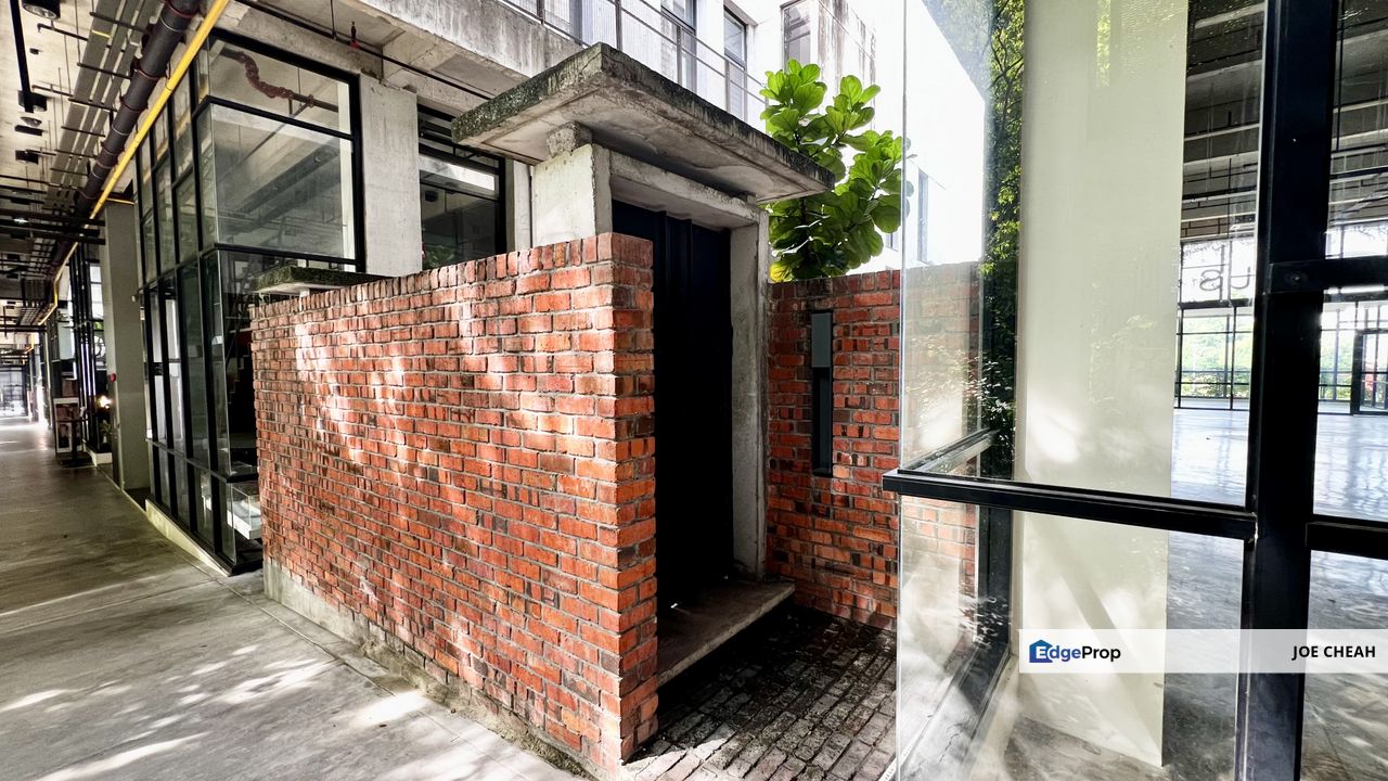 Semi Detached Shop For Sale Freehold Tamarind Square Cyberjaya, Selangor, Cyberjaya