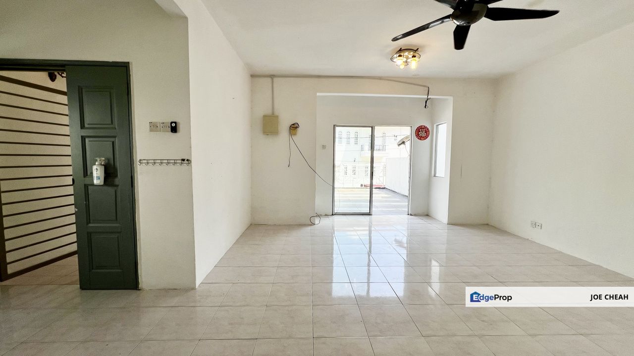 Large Flat Land Semi D For Sale Taman Lestari Perdana , Selangor, Puchong South