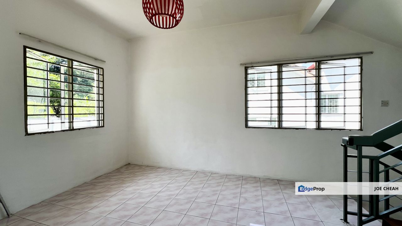 Large Flat Land Semi D For Sale Taman Lestari Perdana , Selangor, Puchong South