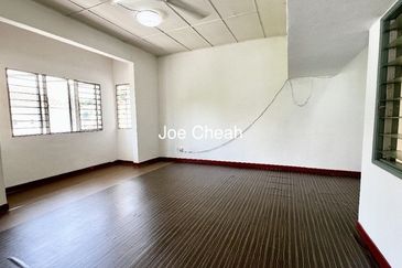 Jalan Putra Permai 8D