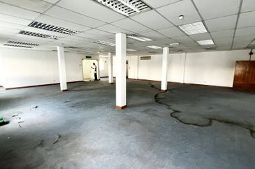 Section 13 (Seksyen 13)