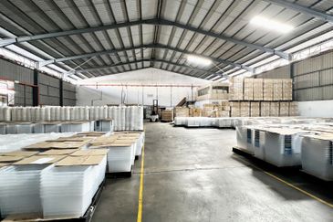 Industrial Factory For Sale, Jalan Sungai Besi, KL