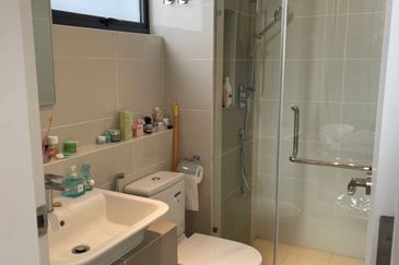 Waltz Residences @ Paradigm Garden City