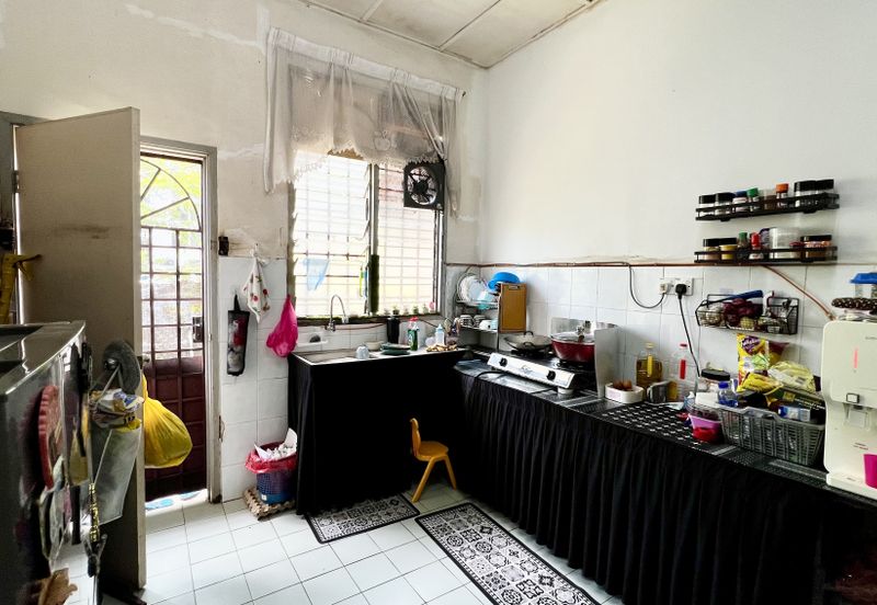 Desa Pinggiran Putra