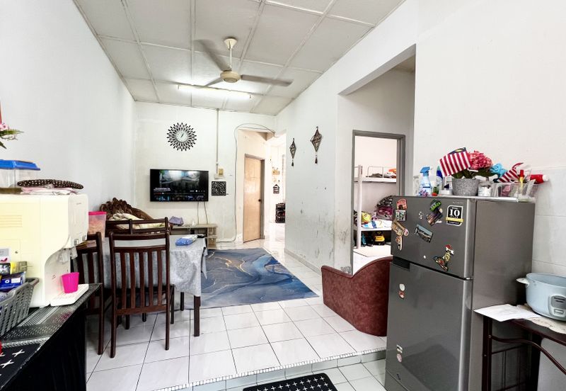 Desa Pinggiran Putra