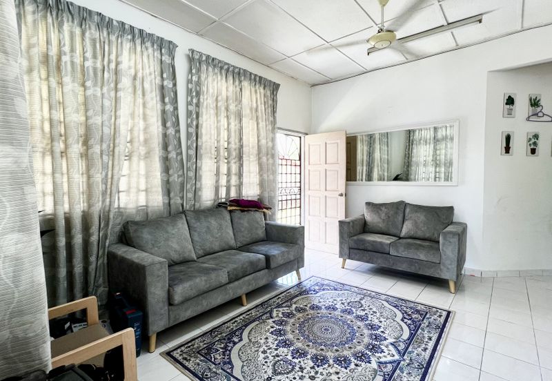 Desa Pinggiran Putra