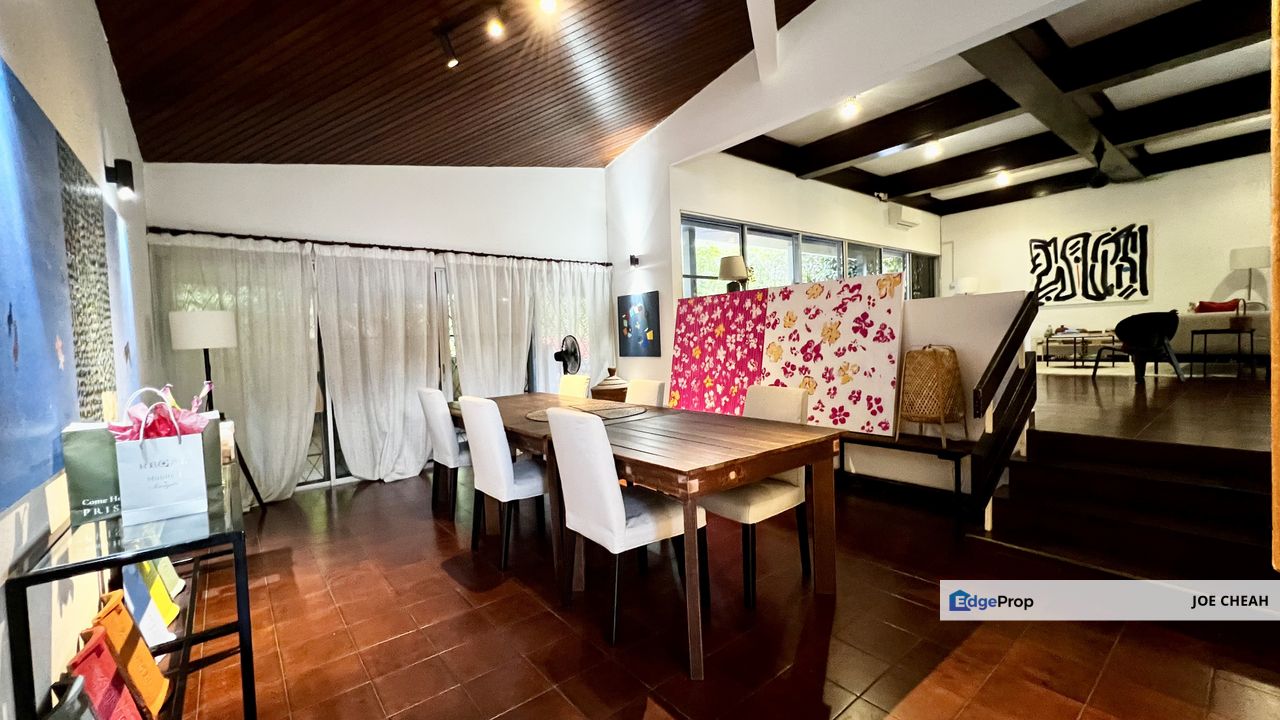 For Sale a 2 Storey Bungalow Ukay Heights, KL, Selangor, Ampang