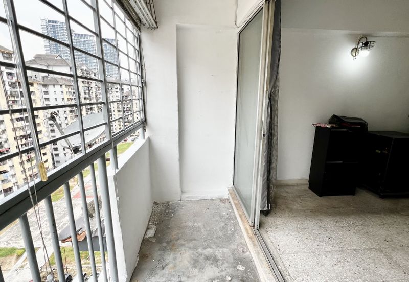 Apartment Taman Miharja Fasa 2 Cheras KL