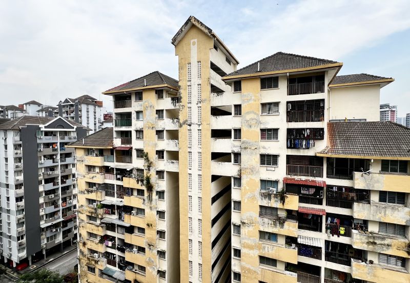 Apartment Taman Miharja Fasa 2 Cheras KL