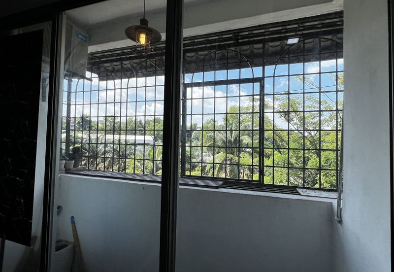 Pangsapuri Putra Impian, Taman Pinggiran Putra