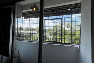 Pangsapuri Putra Impian, Taman Pinggiran Putra