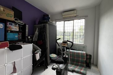 Pangsapuri Putra Impian, Taman Pinggiran Putra