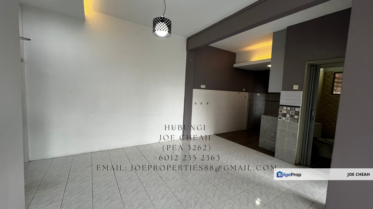 Pangsapuri Putra Impian, Seri Kembangan Renovated Next To MRT RM225K , Selangor, Seri Kembangan