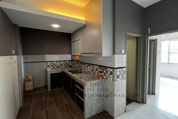 Pangsapuri Putra Impian, Taman Pinggiran Putra