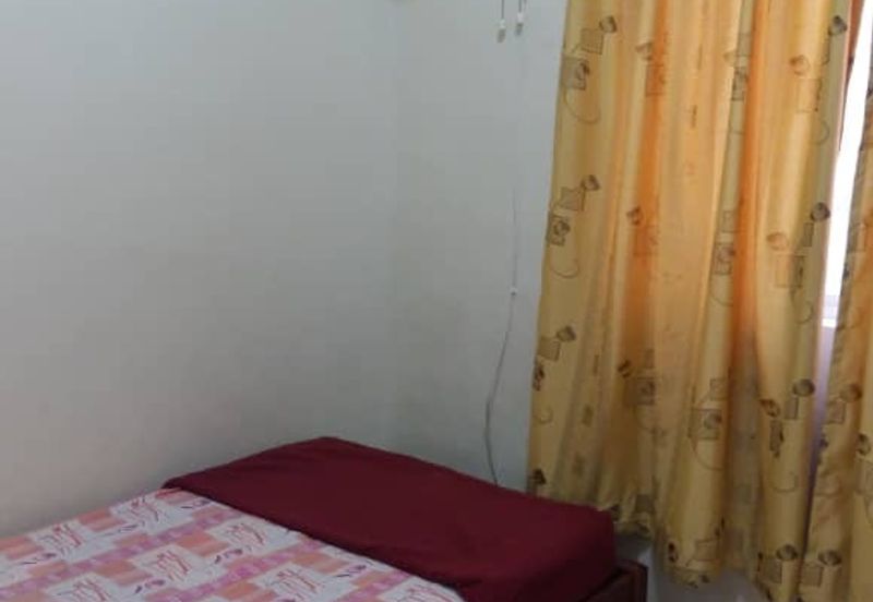 BUKIT MERAH LAKE TOWN