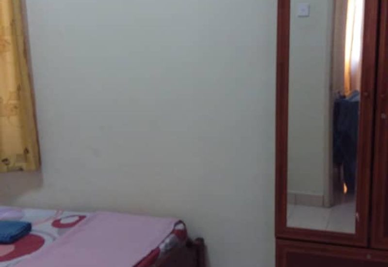 BUKIT MERAH LAKE TOWN