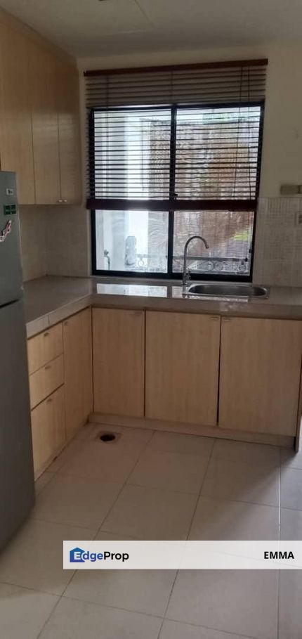 Cyber Heights Villa, Cyberjaya,3 rooms unit 1st floor , Sale Rm390k, Selangor, Cyberjaya