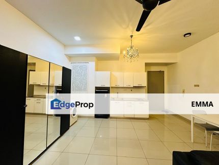 Cybersquare, Cyberjaya, Studio unit fully furnished for sale 200k only, Selangor, Cyberjaya