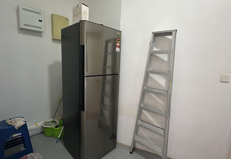 Mirage By The Lake Condominium