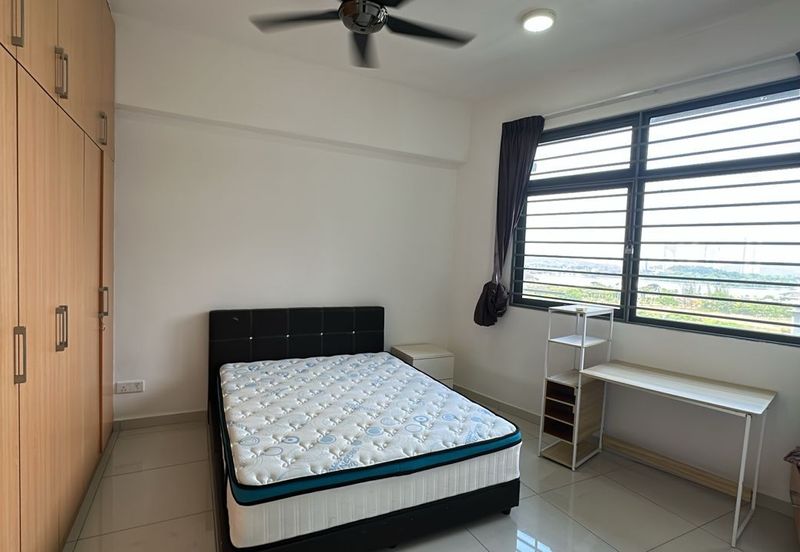 Mirage By The Lake Condominium