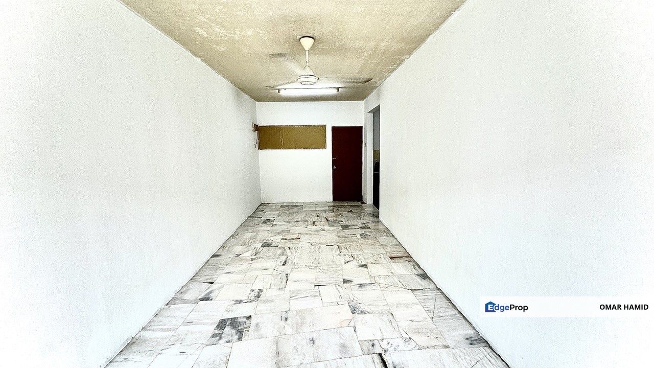 Iris Apartment, Taman Saujana Utama, Sungai Buloh Termurah No Booking, Selangor, Sungai Buloh