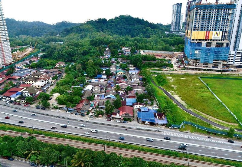 Pantai Dalam Kampung Kerinchi