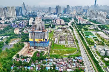 Pantai Dalam Kampung Kerinchi