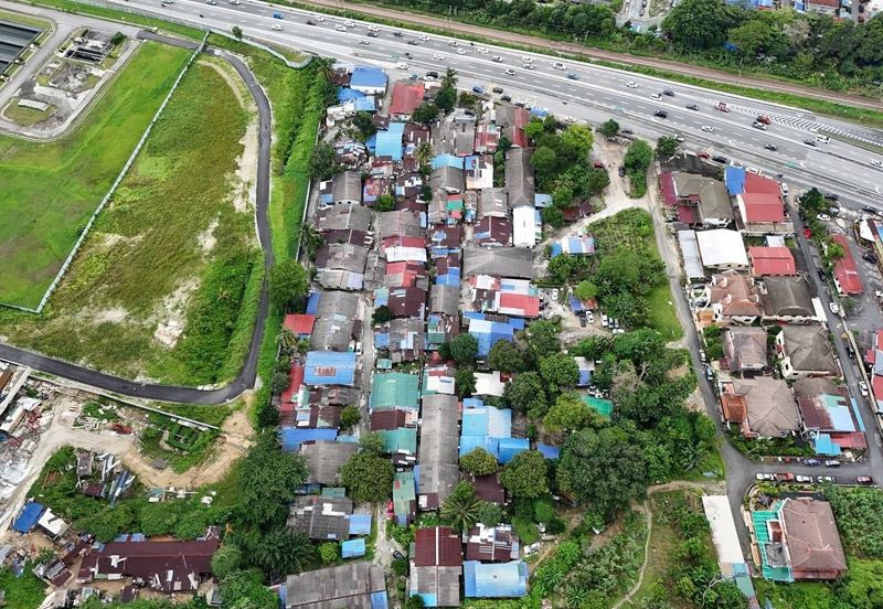 Pantai Dalam Kampung Kerinchi