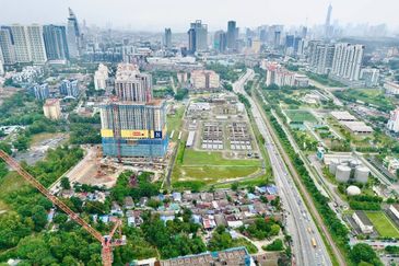 Pantai Dalam Kampung Kerinchi