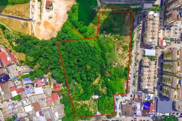 Kampung Pantai Dalam