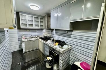 Taman Cahaya, Ampang