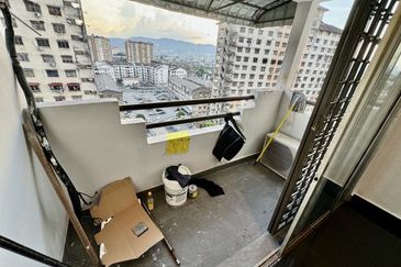 Taman Cahaya, Ampang