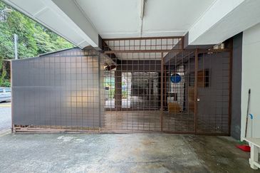 Taman Midah Townhouse