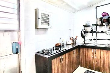 Jalan Bukit Cantik 2