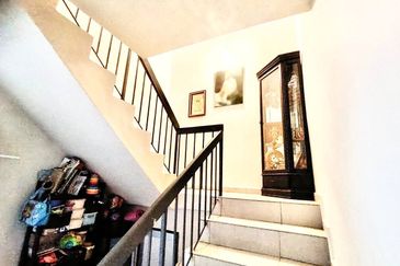 Jalan Bukit Cantik 2