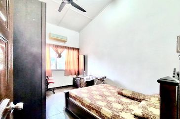 Jalan Bukit Cantik 2