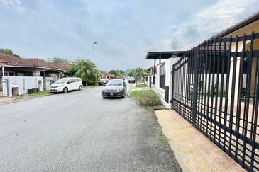 Taman Kota Warisan Permai