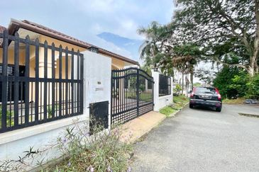 Taman Kota Warisan Permai