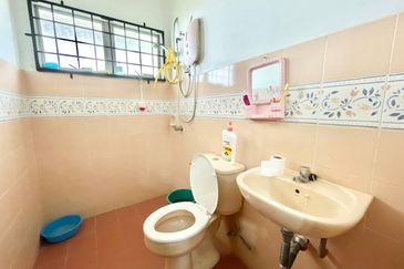 Taman Kota Warisan Permai