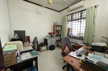 Taman Kota Warisan Permai