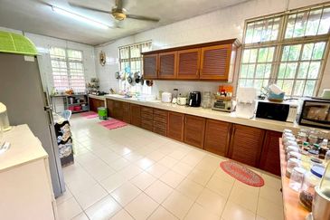 Kampung Bukit Lanjan