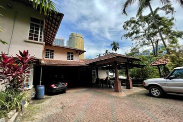 Kampung Bukit Lanjan