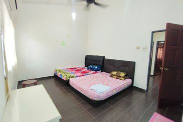 Jalan Bukit Cantik 2