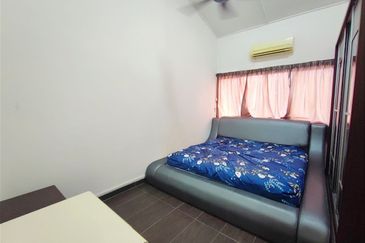 Jalan Bukit Cantik 2