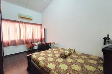 Jalan Bukit Cantik 2