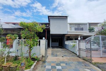 Jalan Bukit Cantik 2