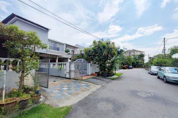 Jalan Bukit Cantik 2